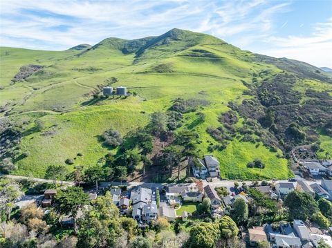 Tiny photo for 3064 Gilbert, Cayucos, CA 93430 (MLS # NS26010442)