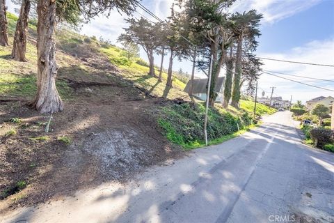 Tiny photo for 3064 Gilbert, Cayucos, CA 93430 (MLS # NS26010442)