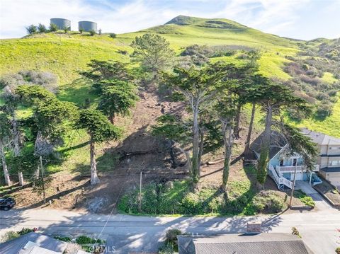 Tiny photo for 3064 Gilbert, Cayucos, CA 93430 (MLS # NS26010442)