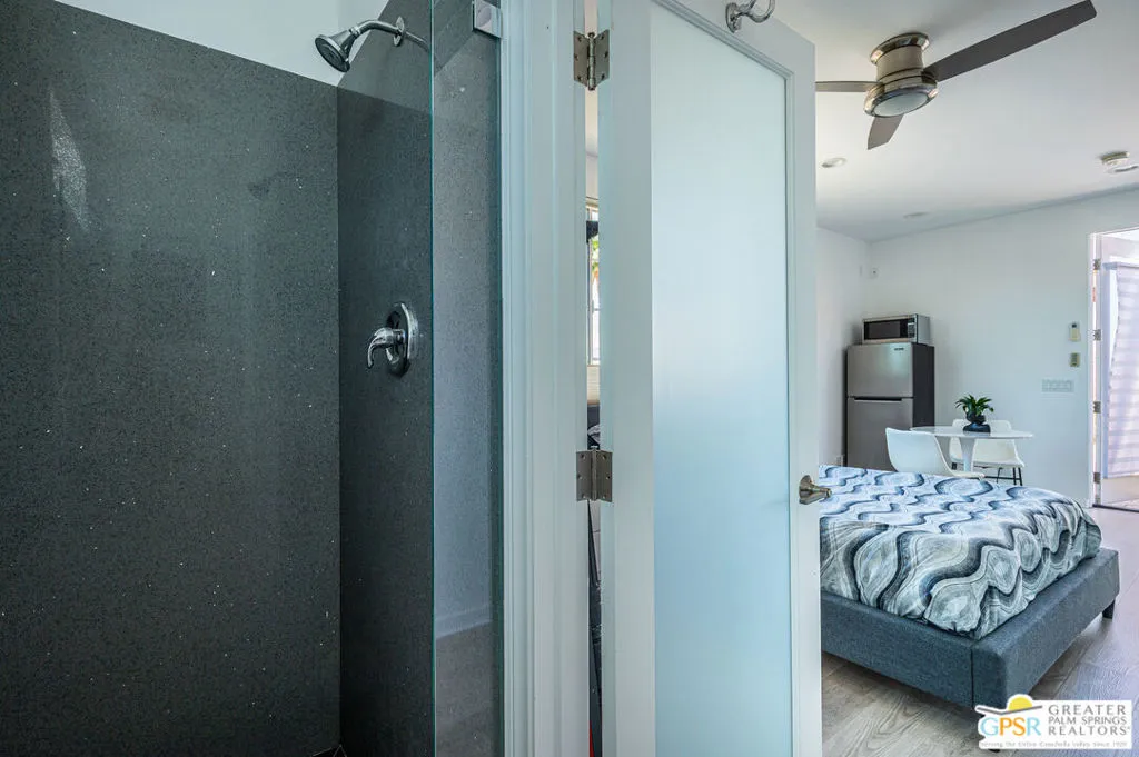 Palm Springs, California 92264, United States, 4 Bedrooms Bedrooms, ,4 BathroomsBathrooms,Residential,Active,144396