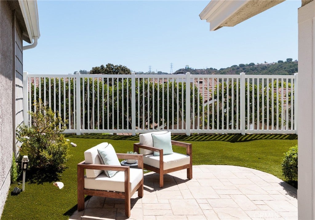 11 Encinitas Court, Laguna Beach CA 92651 - Photo 19