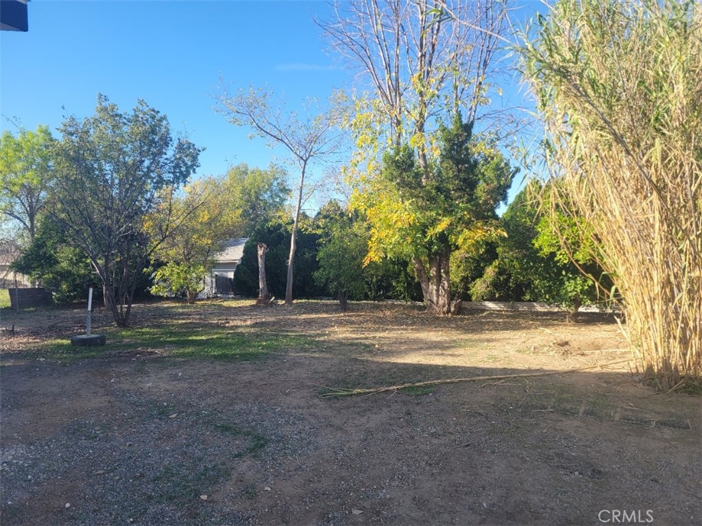 25177 Avenida Valencia