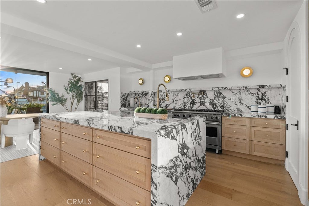 16861 Edgewater, Huntington Beach CA 92649 - Photo 17