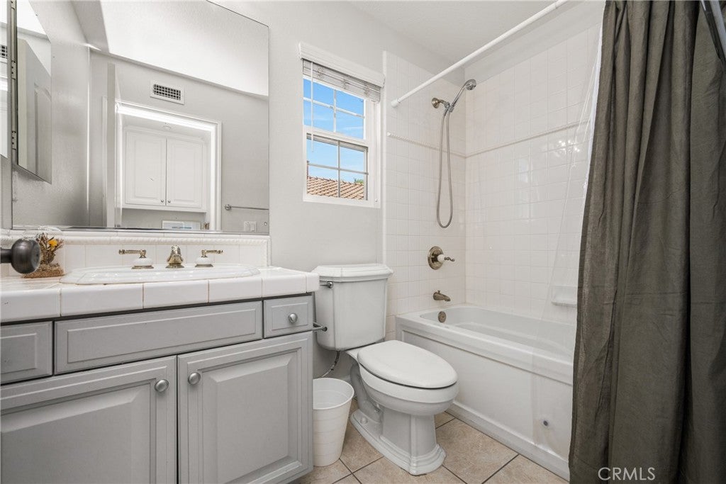 4 Lewiston Court, Ladera Ranch CA 92694 - Photo 32