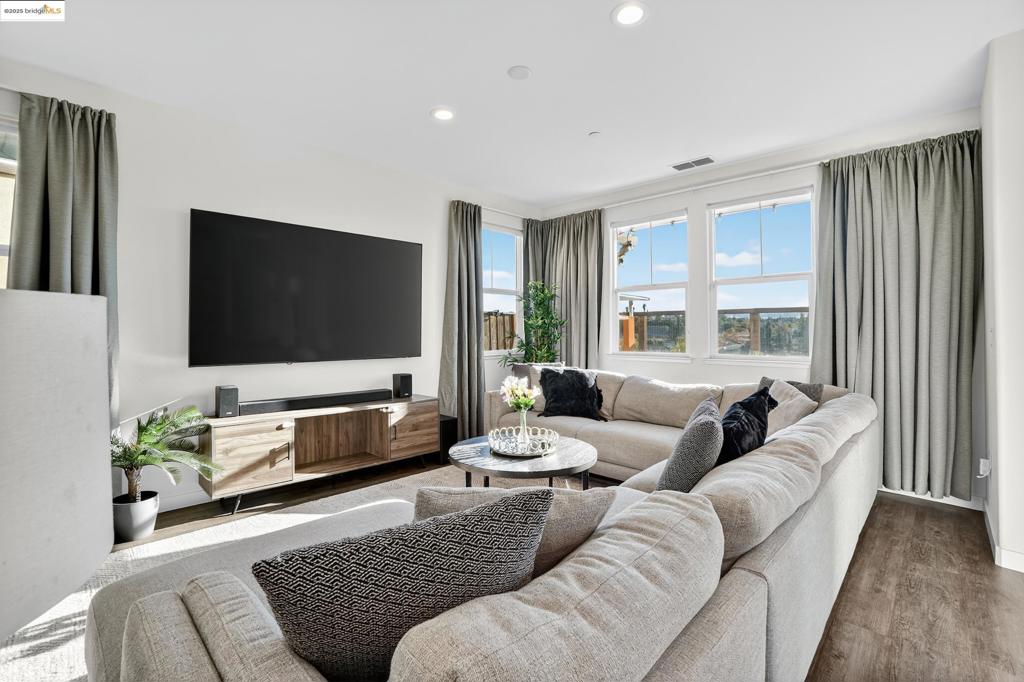 WILDFLOWER - Residential