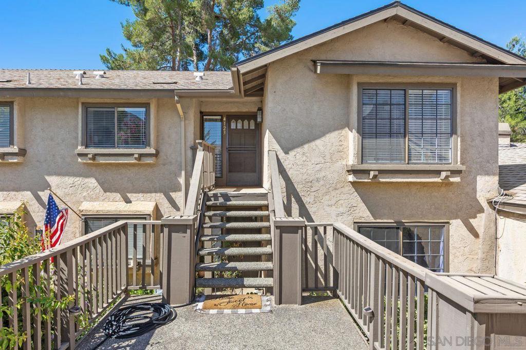 4123 Oak Island