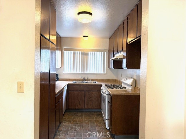 13422 Village Dr, #1/4