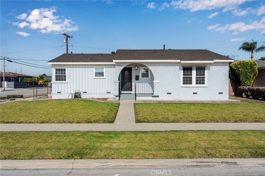 7926 La Carta Circle