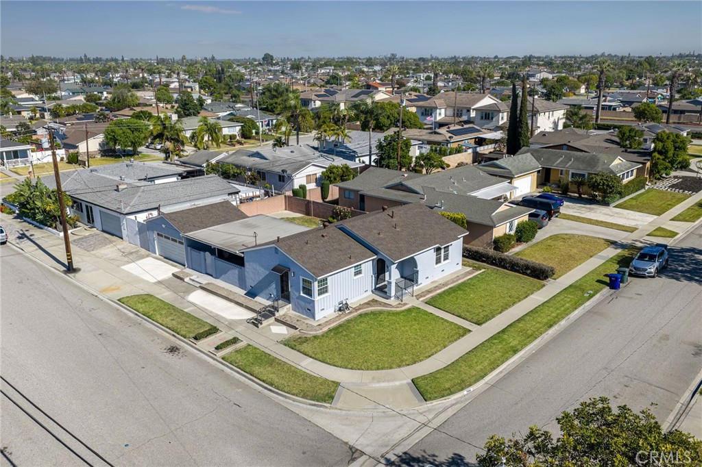 7926 La Carta Circle
