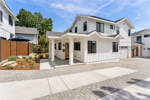 MLS: AR26184895