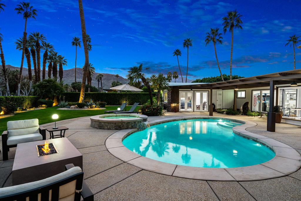 71369 Country Club Drive