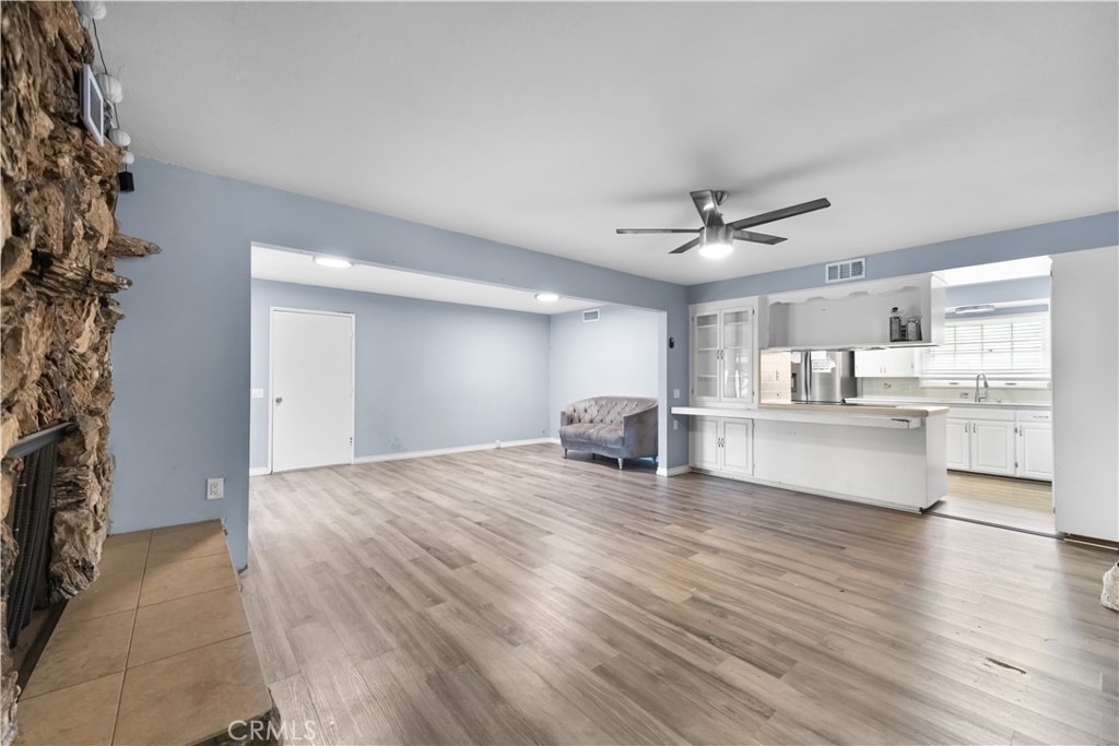 5818 Sycamore