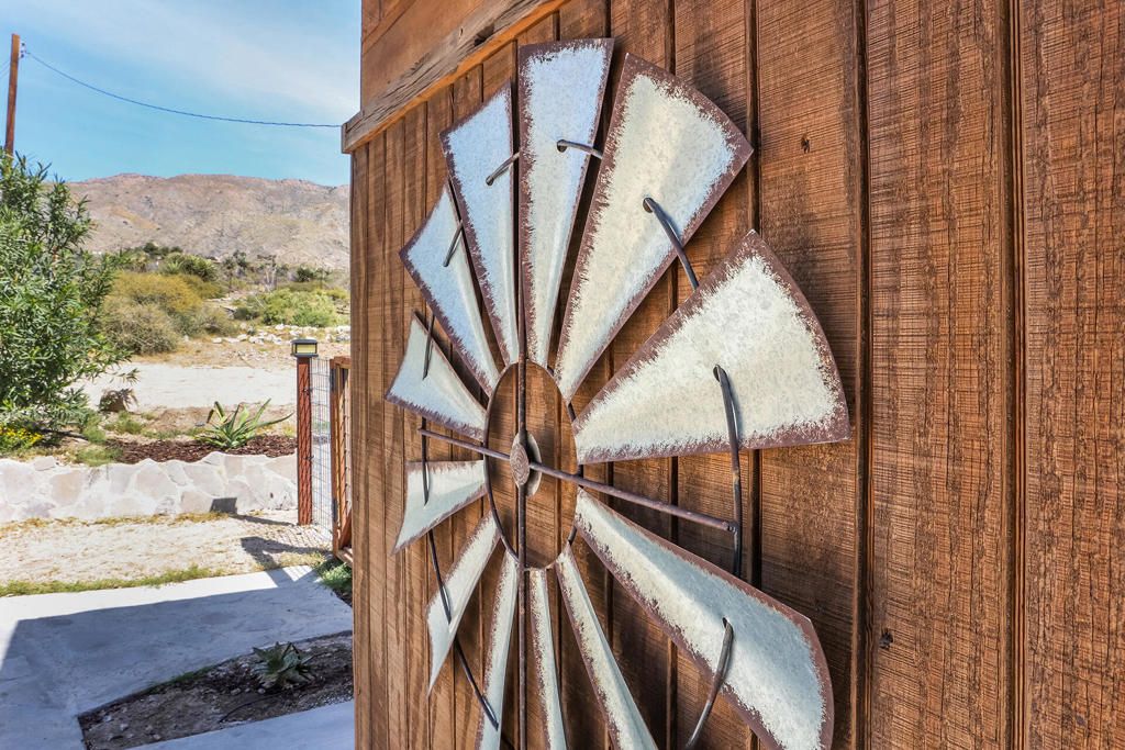 Photo of 9223 N Star Trail, Morongo Valley, CA 92256 (MLS # 219147301DA)