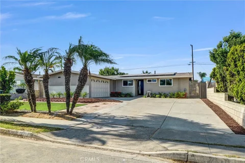 MLS: OC26172364