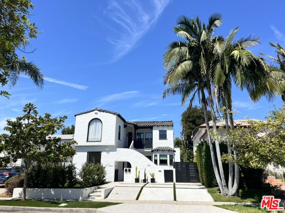 1449 S Durango Avenue