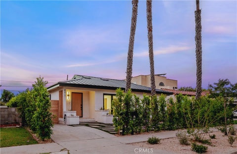 Photo of 8417 Holy Cross Place, Los Angeles, CA 90045 (MLS # TR26140982)