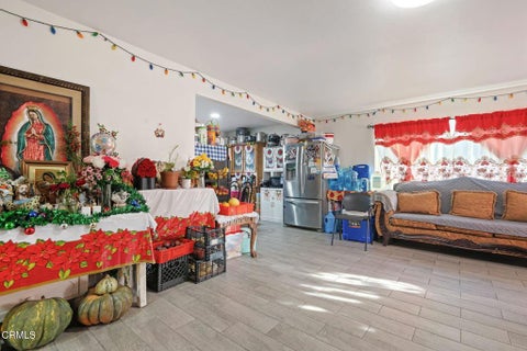 Tiny photo for 4811 Petit Drive, Oxnard, CA 93033 (MLS # V1-38947)