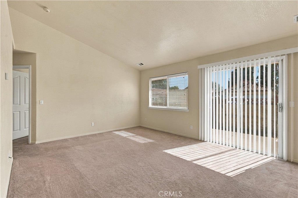 715 Hawthorn