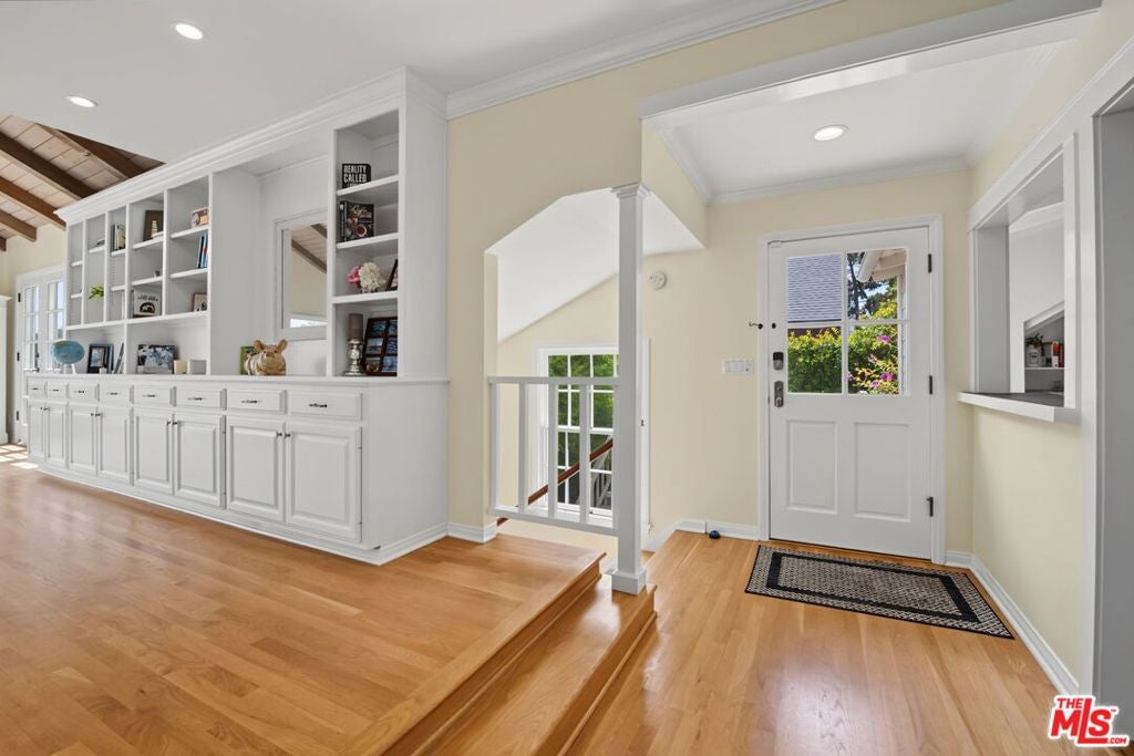12052 Laurel Terrace Drive