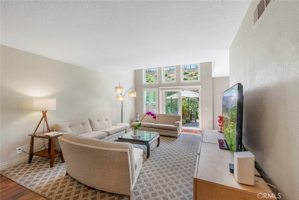 Jamaica (JA) - Residential