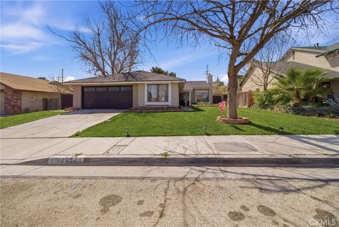 Photo of 130 Mountainside Drive, Palmdale, CA 93550 (MLS # PW26057964)