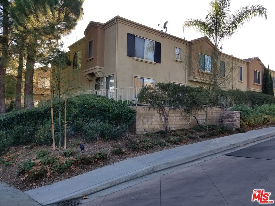 26925 Hillsborough 95
