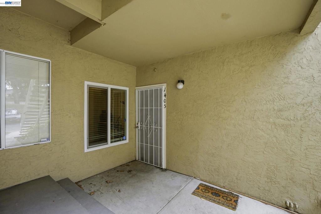 1405 Forest Run