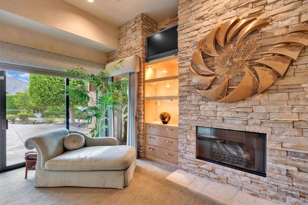 The Estancias Rancho LQ - Residential