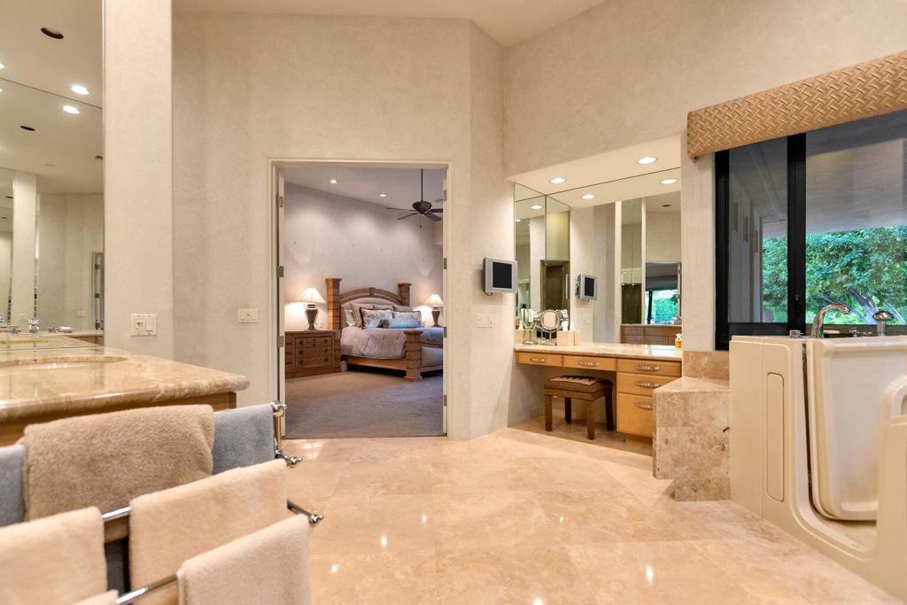 The Estancias Rancho LQ - Residential