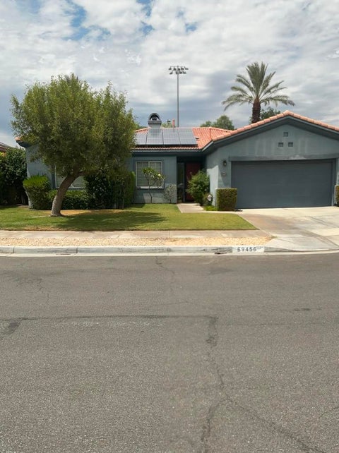 Photo of 69456 Saint Andrews Road, Cathedral City, CA 92234 (MLS # 219149539DA)