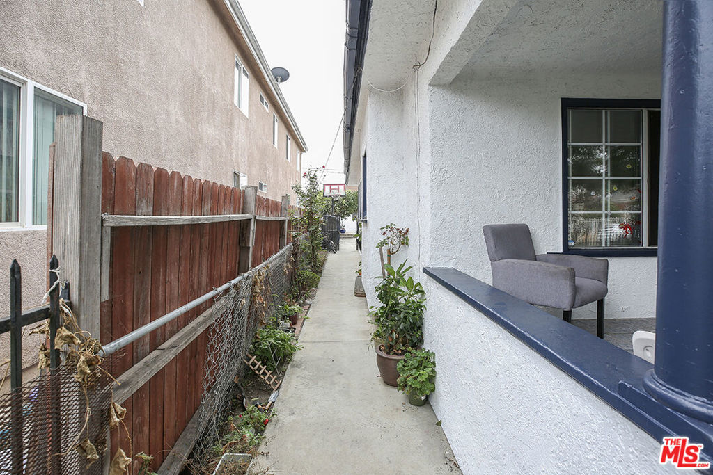 488 E 47th Street