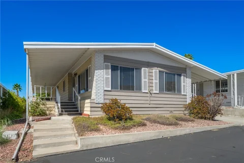 MLS: SW26214516