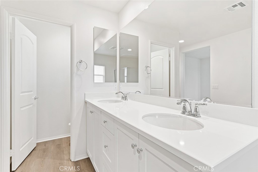 11726 Calenda Court