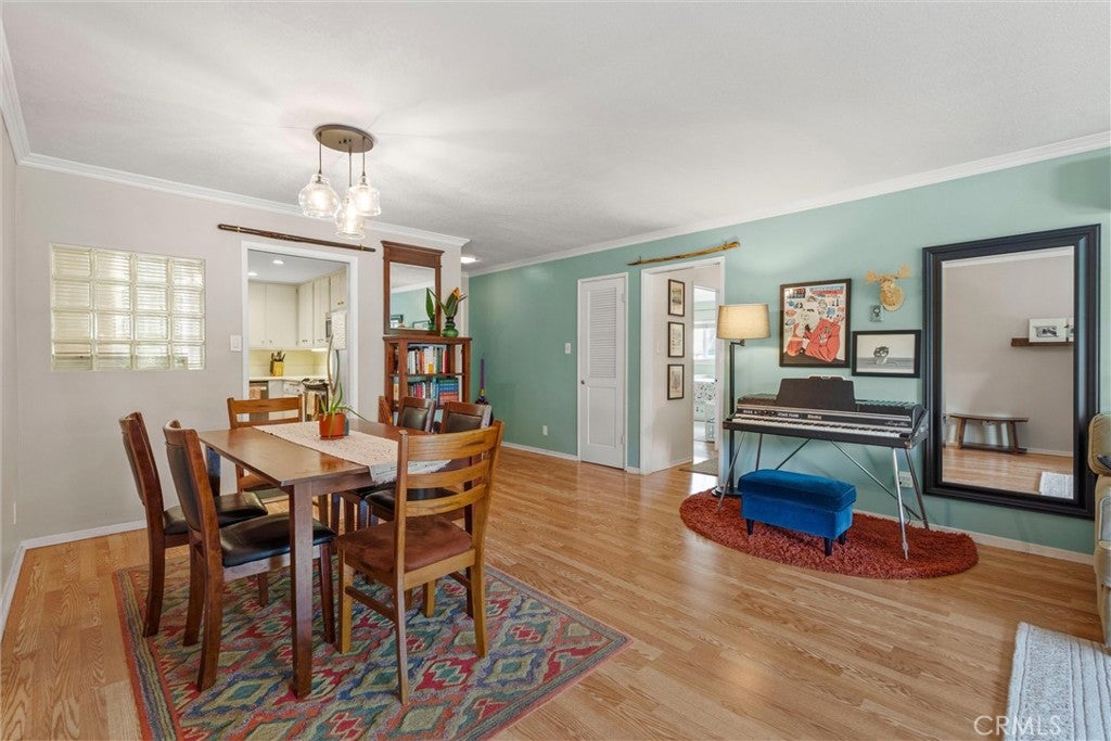 401 W 5th Street