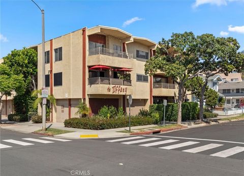 Photo of 401 W 5th Street #1A, Long Beach, CA 90802 (MLS # PW26080901)