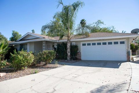 Photo of 1731 Brady Ln Ln, Hemet, CA 92544 (MLS # 250043167SD)