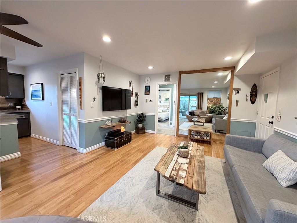 22030 Calvert 2