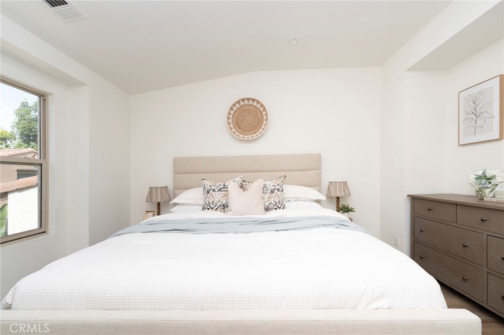 94 Hedge Bloom, Irvine CA 92618 - Photo 11