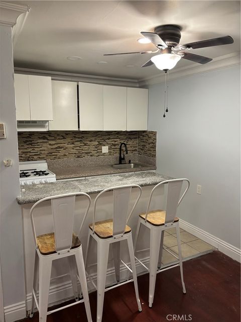 Photo of 9031 Phyllis Avenue #1, West Hollywood, CA 90069 (MLS # SR25175211) Photo of 9031 Phyllis Avenue #1, West Hollywood, CA 90069 (MLS # SR25175211)