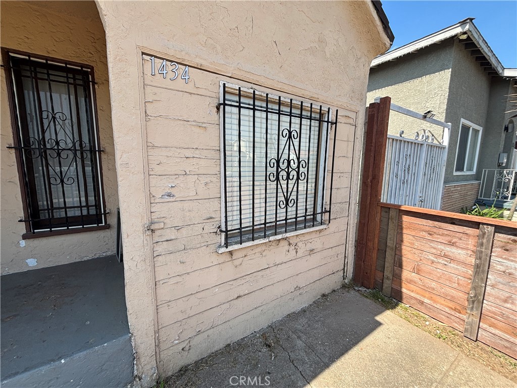 1434 W 92nd Street