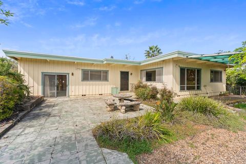 10850 2nd Street Santee CA 92071