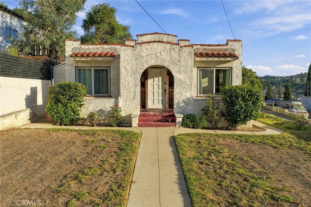 4528 College View AVE, Los Angeles CA 90041