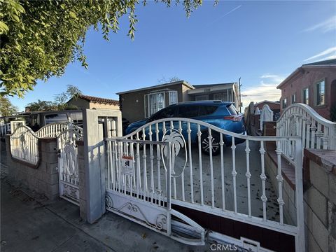 Photo of 2520 Ohio Avenue, South Gate, CA 90280 (MLS # IV26014323)