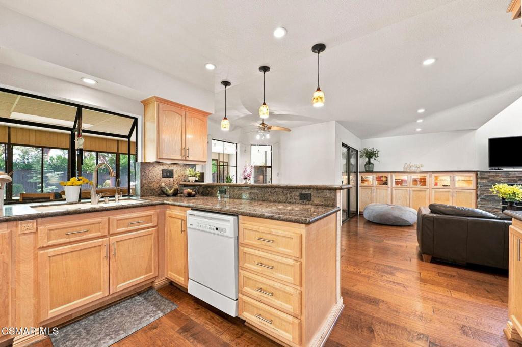 3982 Santa Monica Court