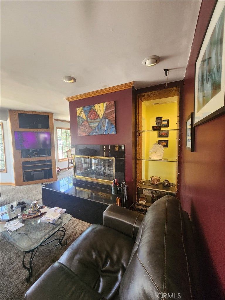 9225 Telfair