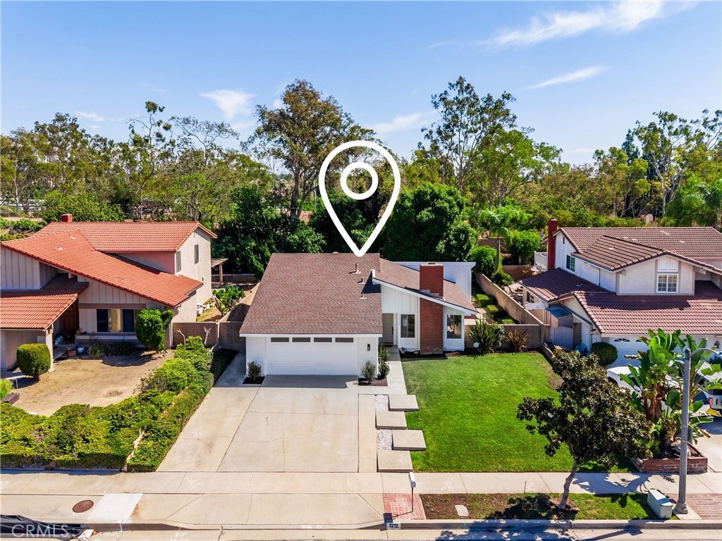 1212 Candlewood