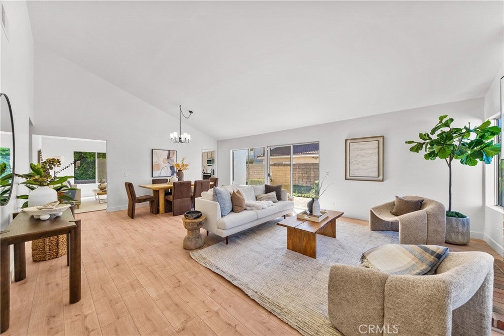 1212 Candlewood