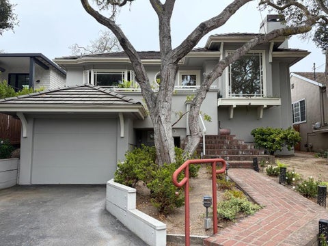 Photo of 0 Lincoln 4 NE of 3rd Avenue, Carmel, CA 93921 (MLS # ML82056376)