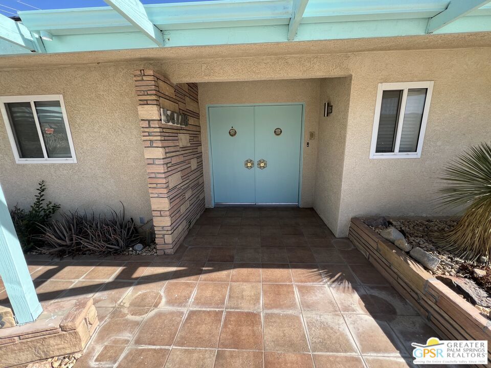 Country Club - Residential Lease