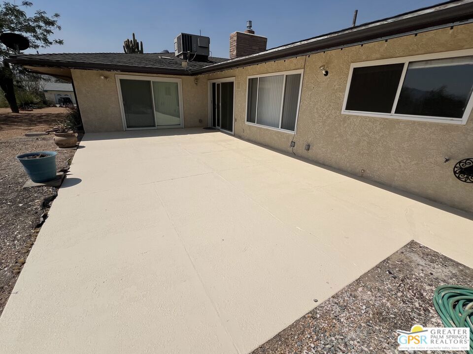 Country Club - Residential Lease